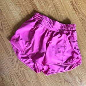 Lululemon mid rise Hotty hot shorts, sonic pink size 2